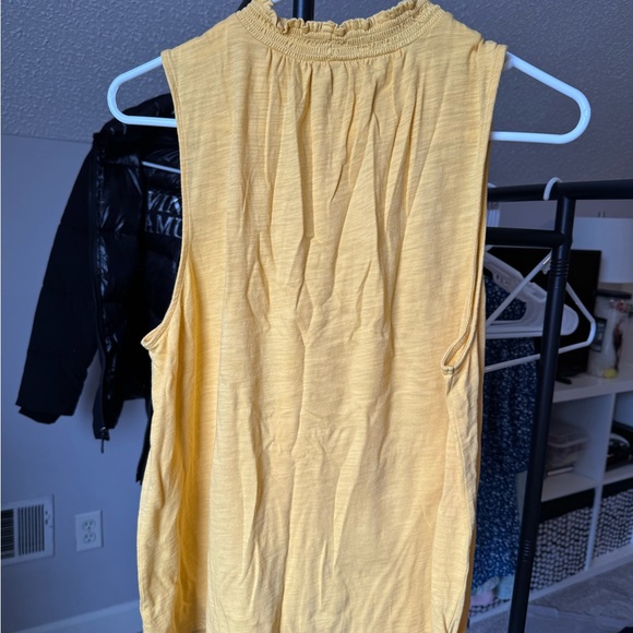 LOFT Ruffled Yellow Blouse - Picture 2 of 3